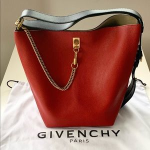 Givenchy leather GV bucket bag